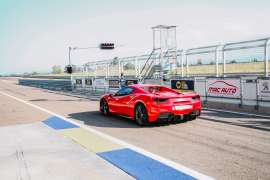 prova ferrari in pista