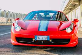 Ferrari 458 Spider test drive su pista