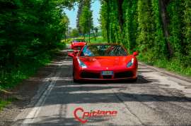 guidare ferrari a maranello