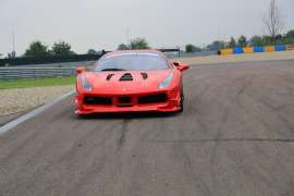 Ferrari 488 Challenge