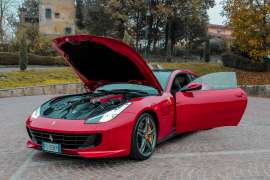 Ferrari GTC4 Lusso